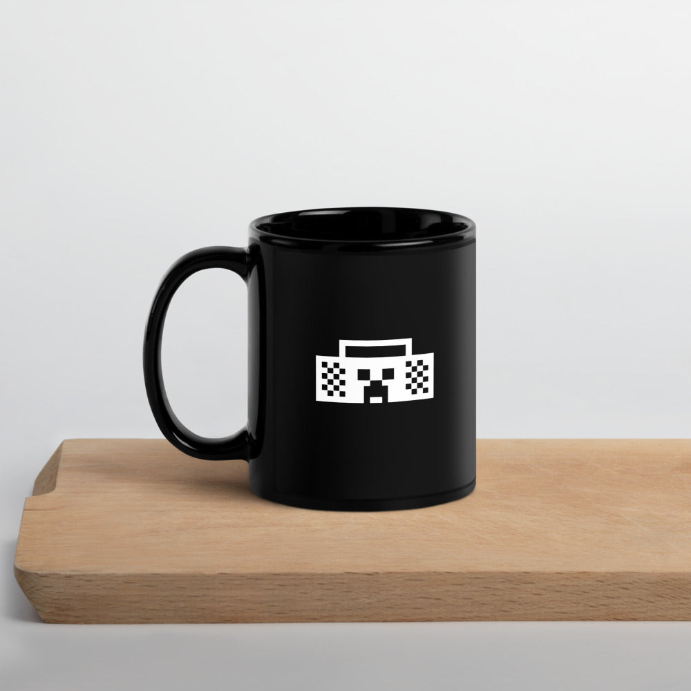 Minecraft Tuned In Creeper Black Glossy Mug - Image 3
